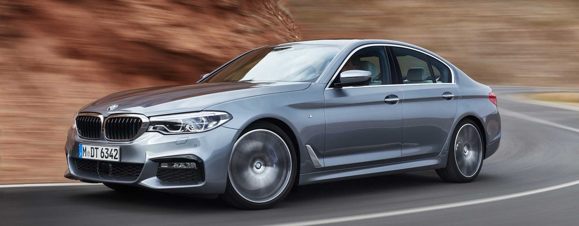 Новий BMW 5 СЕРІЇ СЕДАН.