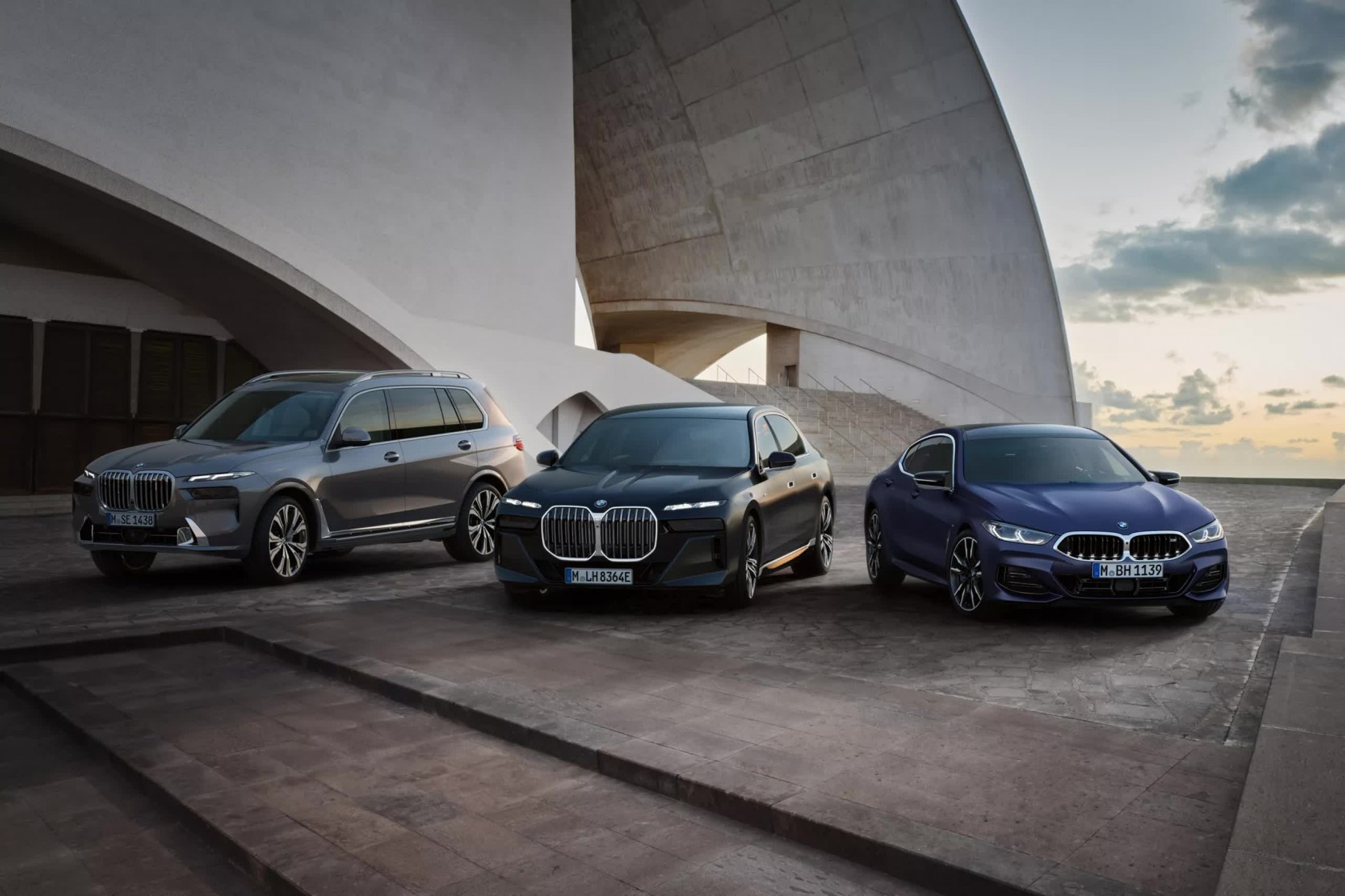 photo_text_left_right_new30659