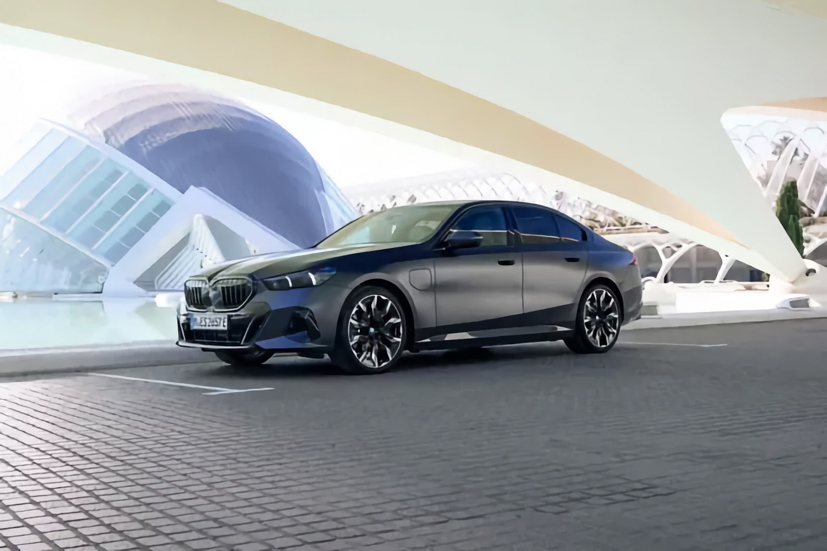 photo_text_left_right_new30661